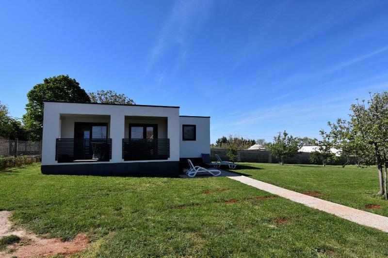 House Aria - image 12