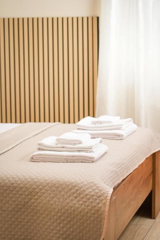 Double Room with Private Bathroom image 2