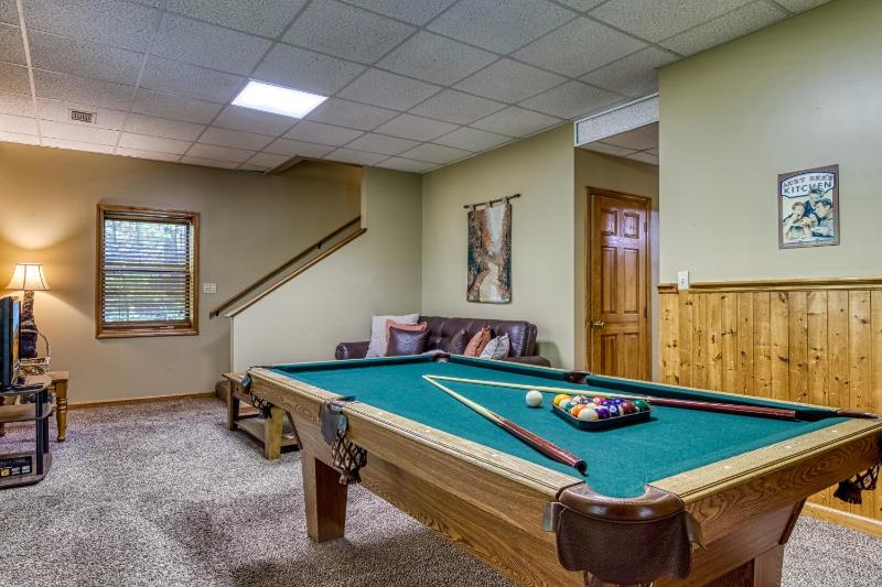 Stones Throw- You Get 560 in Free Attraction Tickets Resort Pool Game Room - image 3