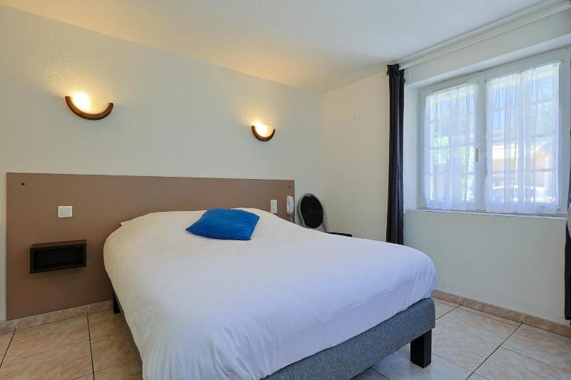 Economy Double Room - Ground Floor image 2
