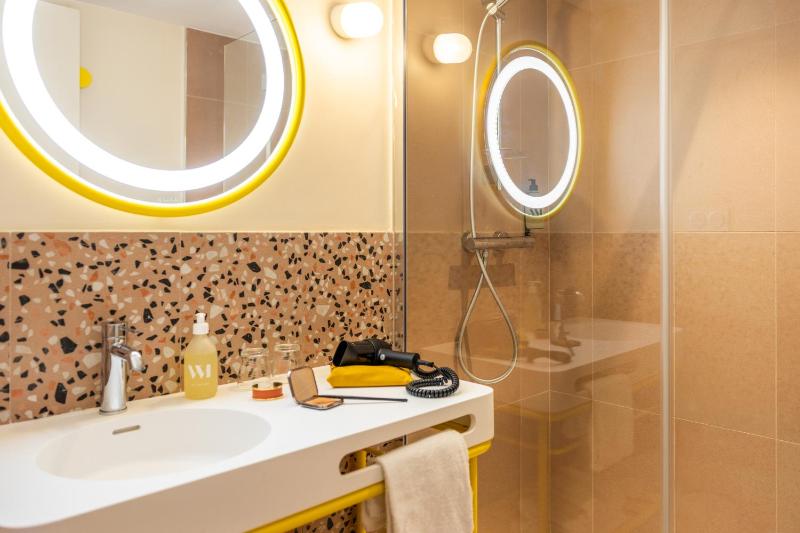 Superior Double Room image 1