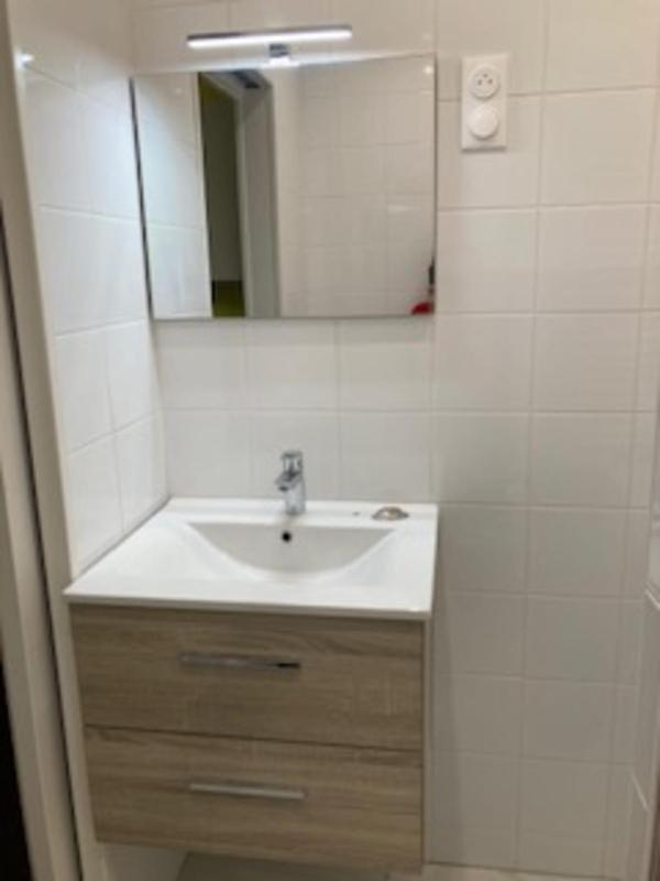 Colorful 1BR in Beaugrenelle - 5min to Metro - image 4