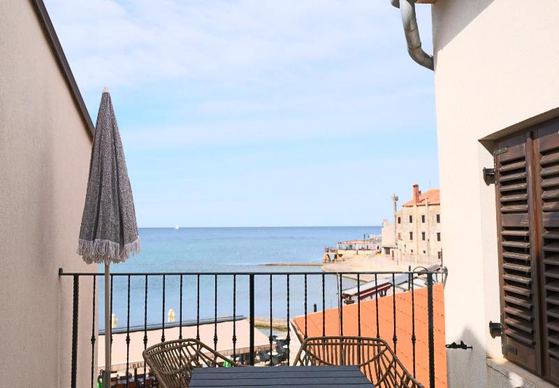 Apartment with Balcony image 2
