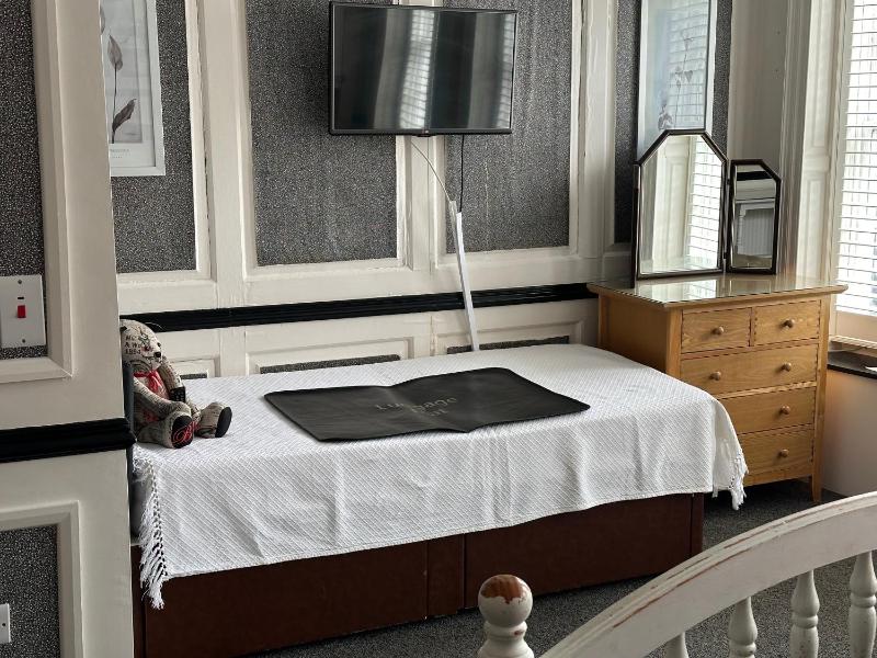 The Barrington Guest House - image 4