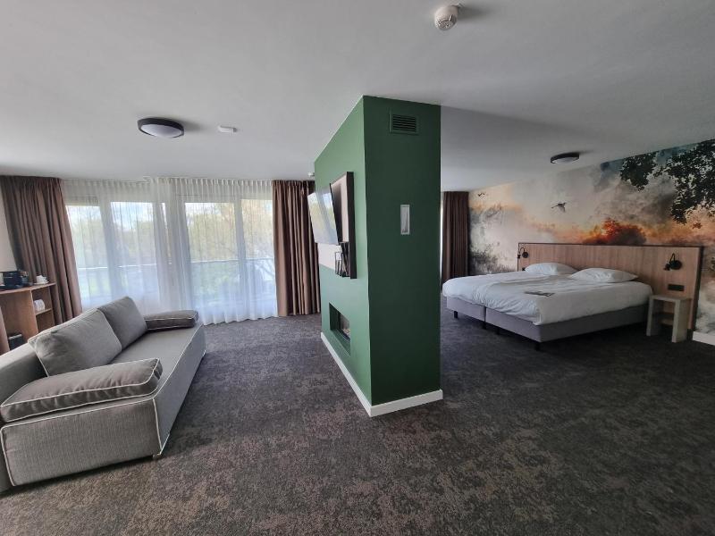 Suite image 2