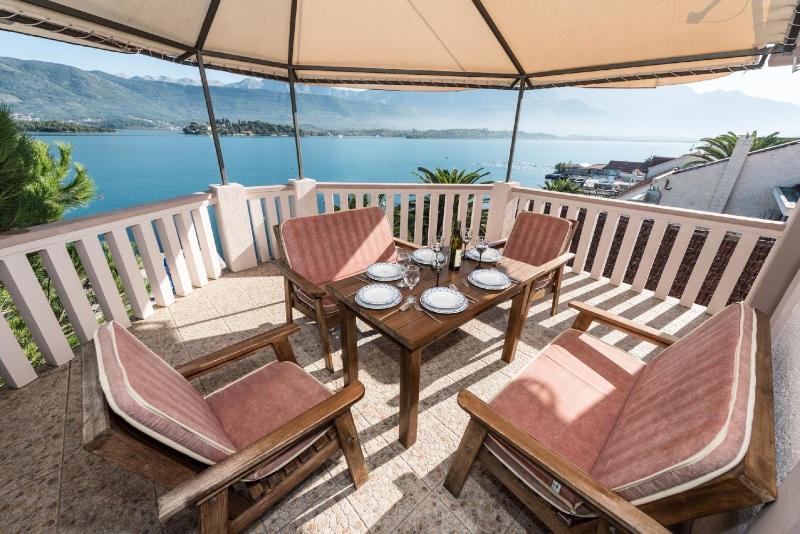 Comfort Two-Bedroom Apartment without Swimming Pool image 4