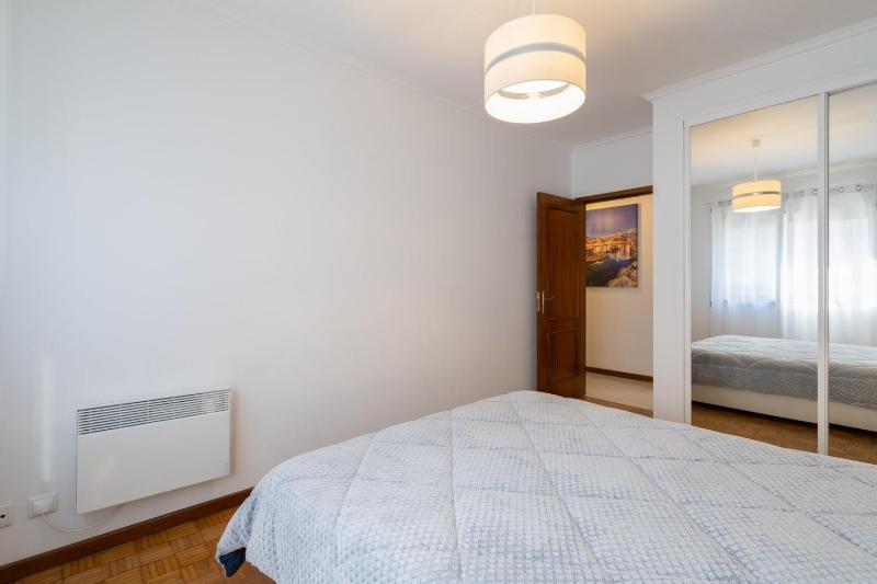 GuestReady - Modern 2BR Flat in Vila Nova de Gaia - image 11