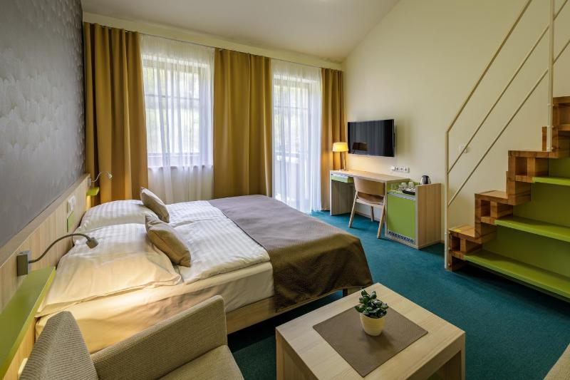 Comfort Quadruple Room image 2