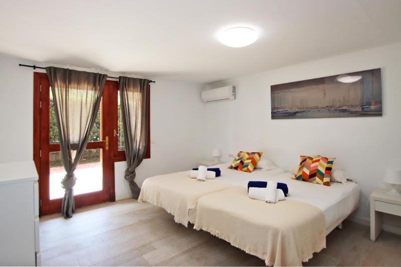 Villa Marbella by Slow Villas - image 36