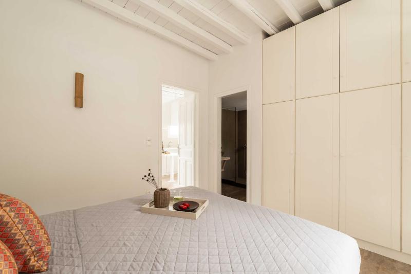 Deluxe Double Room image 3