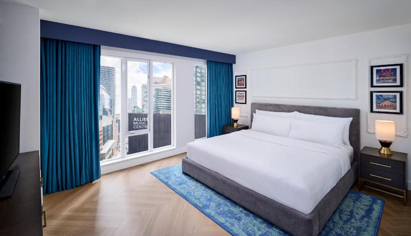 Pantages Hotel Toronto Centre - image 15