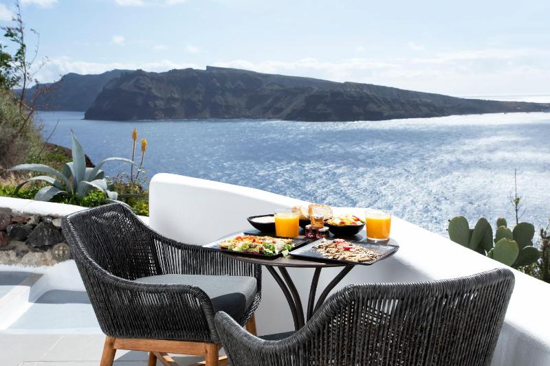 ArmonOia Luxury Caves - image 9