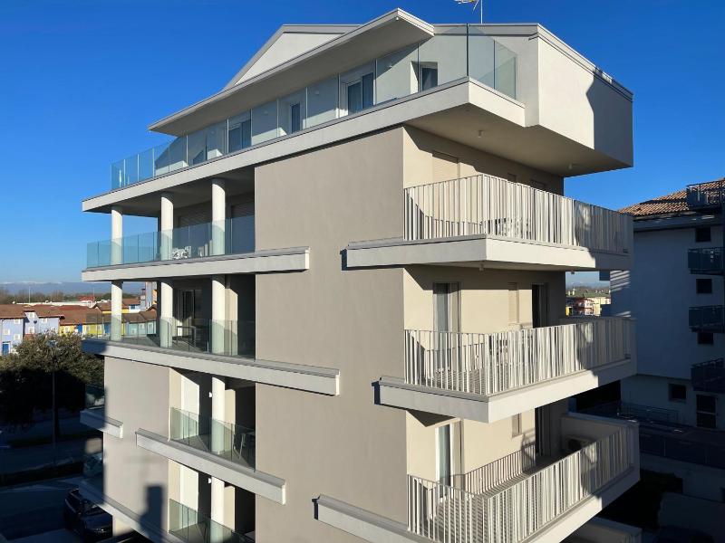Haus Margarete - Attico Infinity Vista Mare con Jacuzzi - Agenzia Cocal - image 11