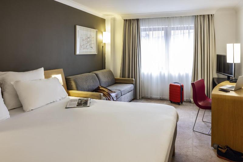 Superior Double Room image 4