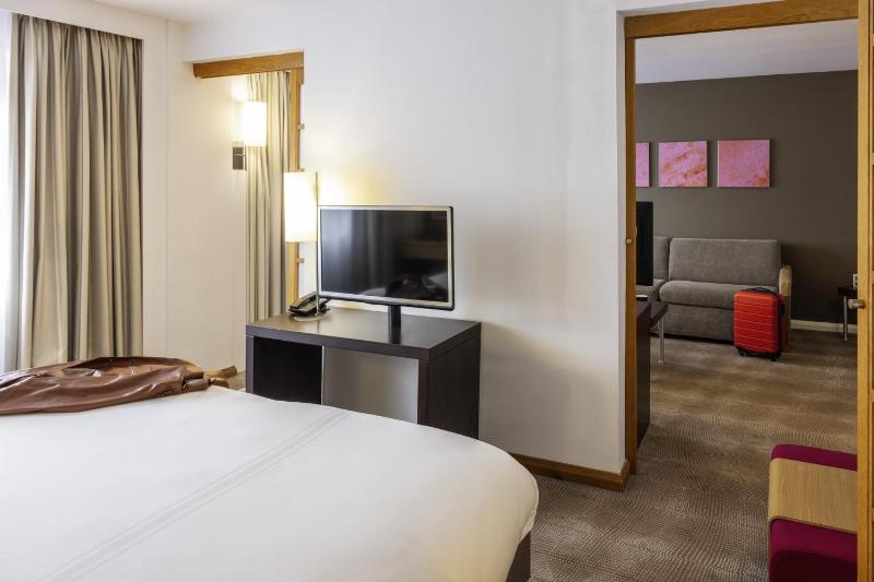 Suite with One King Bed and Sofa image 4