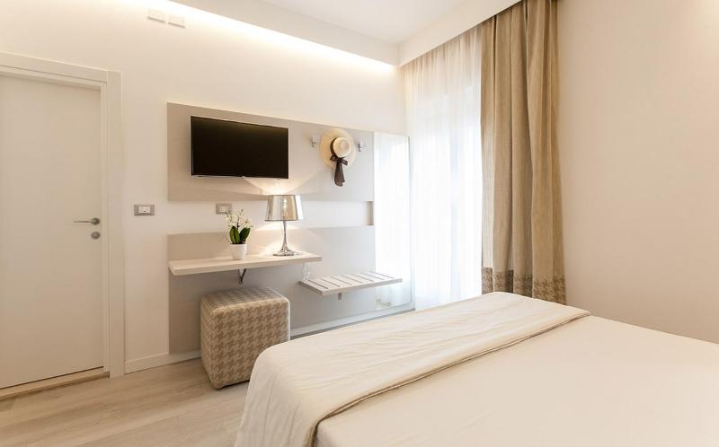 Hotel Grottamare - image 33