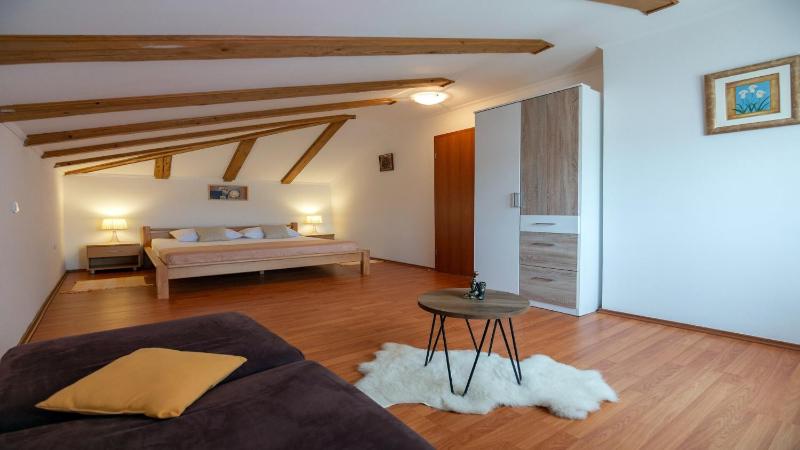 Apartments with parking space Lopar Rab - 22674 - image 7