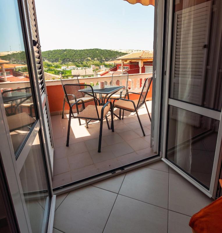 Apartments with parking space Lopar Rab - 22674 - image 14