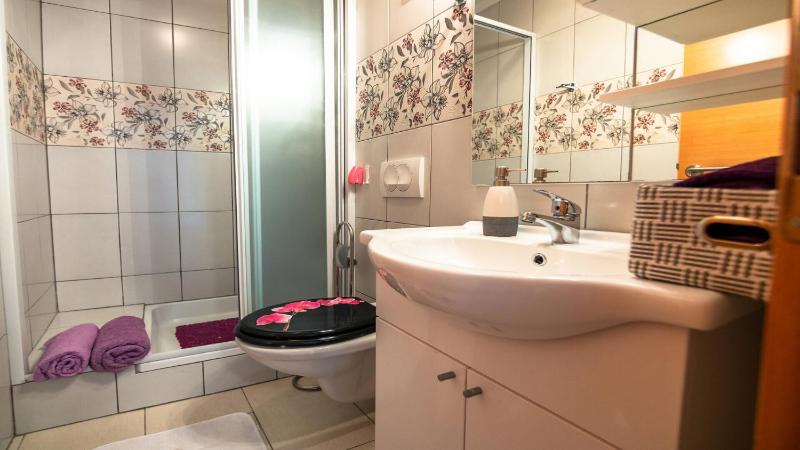 Apartments with parking space Lopar Rab - 22674 - image 17