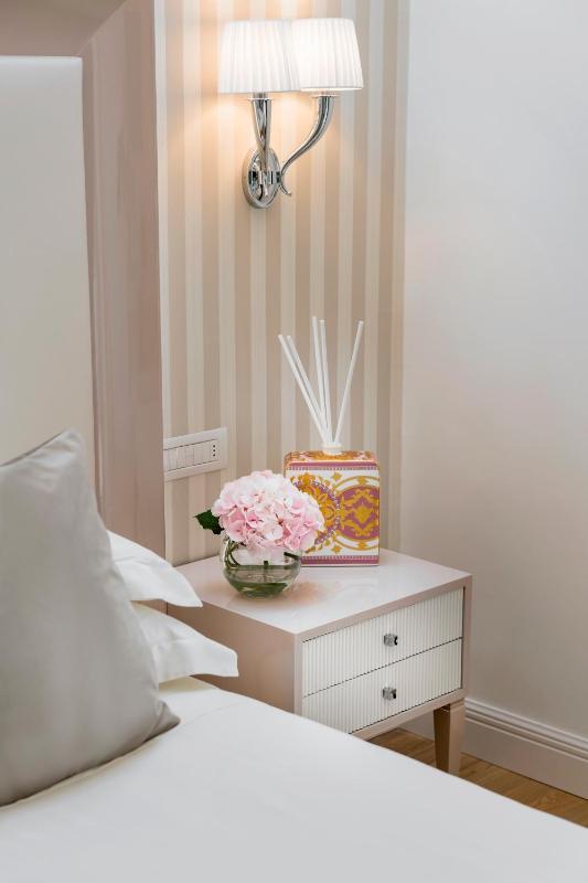 Classic Triple Room image 3