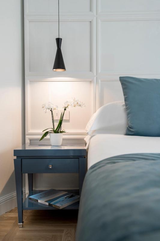 Deluxe Double or Twin Room image 4