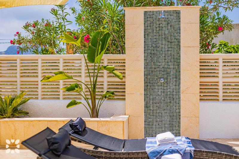Villa Ancla Blanca by Abahana Villas - image 10