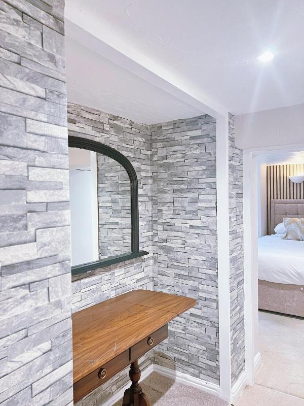 Budget Triple Room image 4
