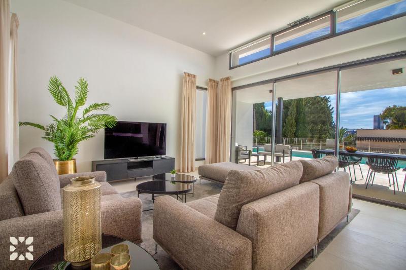 Villa Aquiles by Abahana Villas - image 13