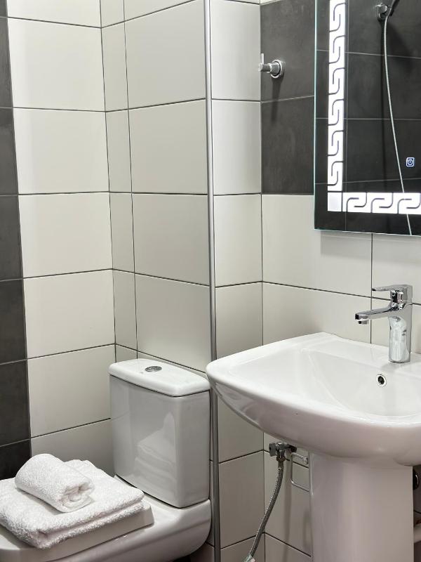 Philip Sea View Apartments - image 7