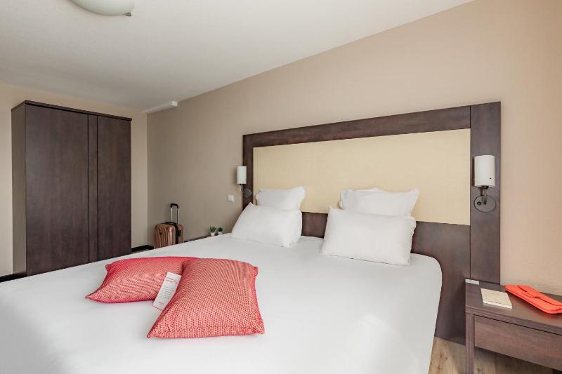 Two bedrooms apartment image 1