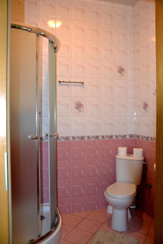Budget Twin Room image 2