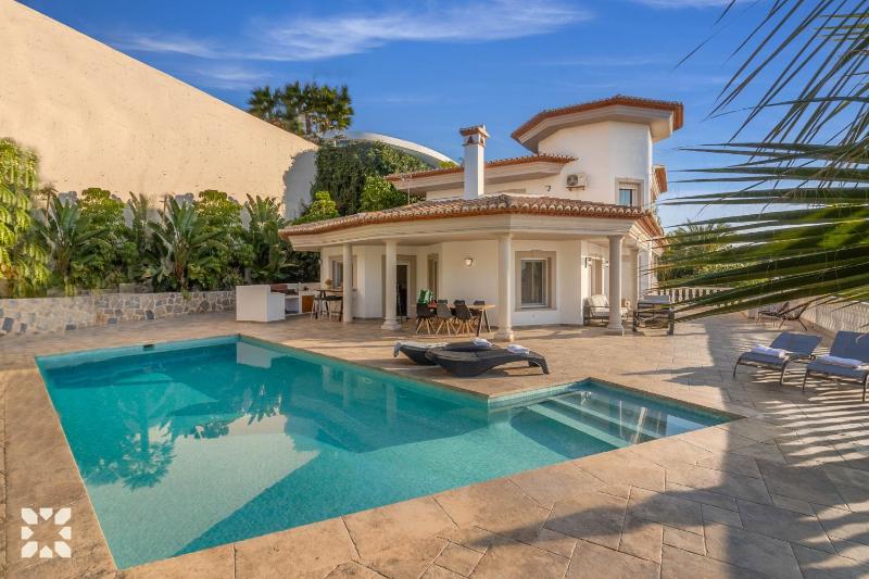 Villa Azafran by Abahana Villas - image 13