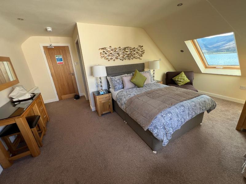 Double Room image 1