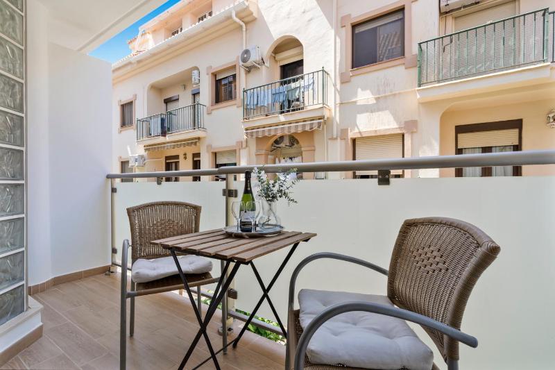 Cozy near the beach by Costarentals - Ref 117 - image 6
