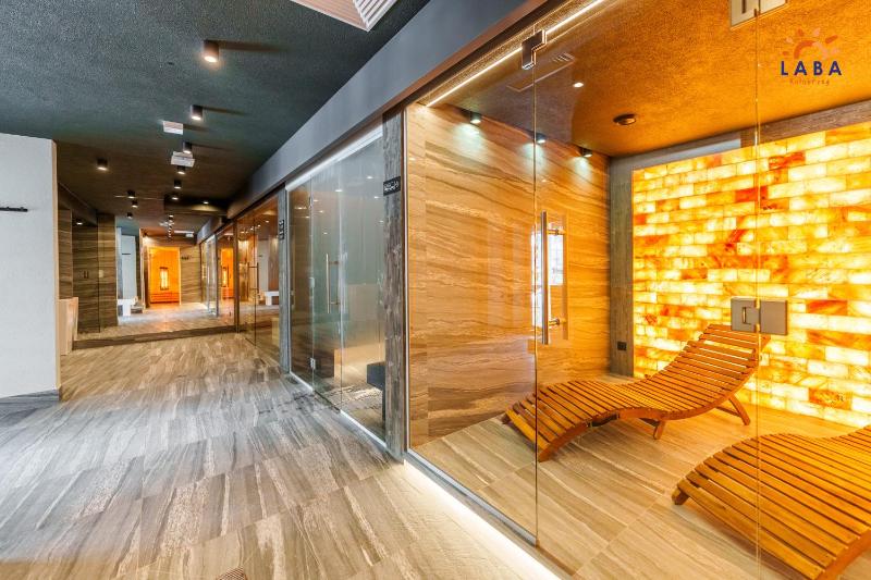 LABA Kołobrzeg Apartamenty Kasprowicza 20 Parking Basen Fitness Bawialnia w CENIE Parkplatz Schwimmbad Fitness Spielzimmer im PREIS - image 8