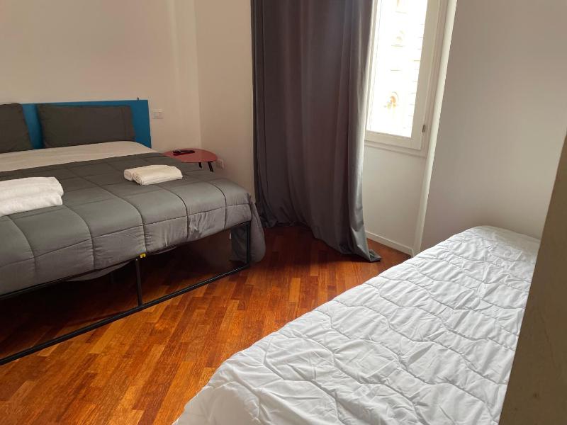 Whouse suite apartament indipendenza - image 2