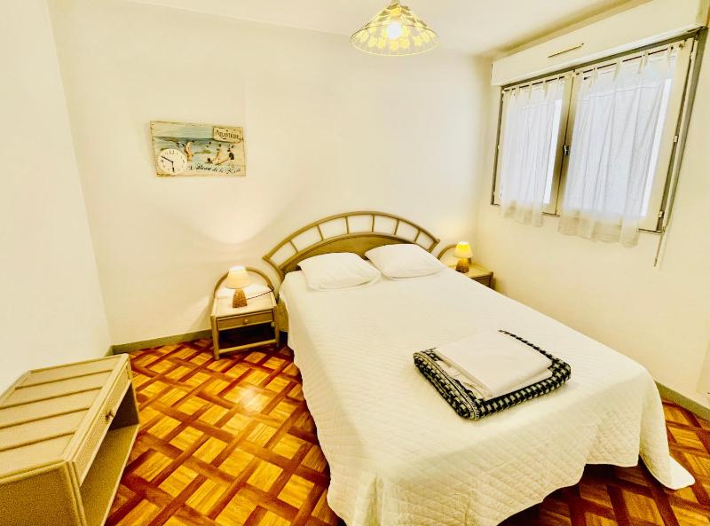 Duplex T3 2 étoiles bord de lac 65mcarrés - image 37