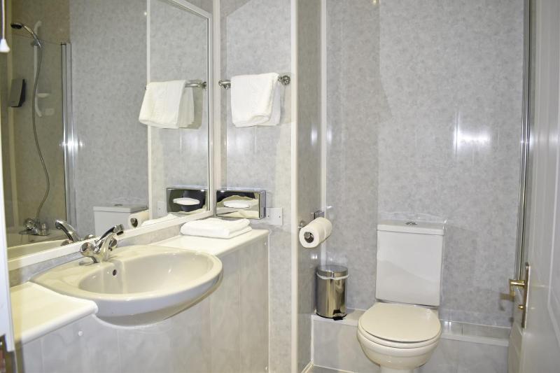 King Room image 3