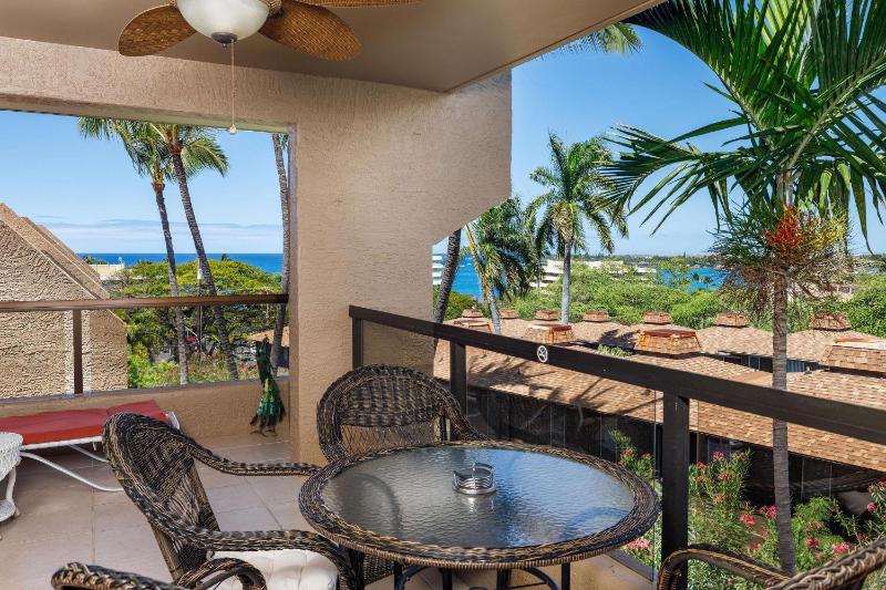 Kona Pacific B409 - image 3