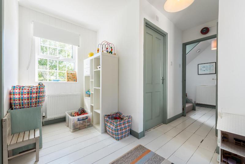 Four-Bedroom Holiday Home image 1