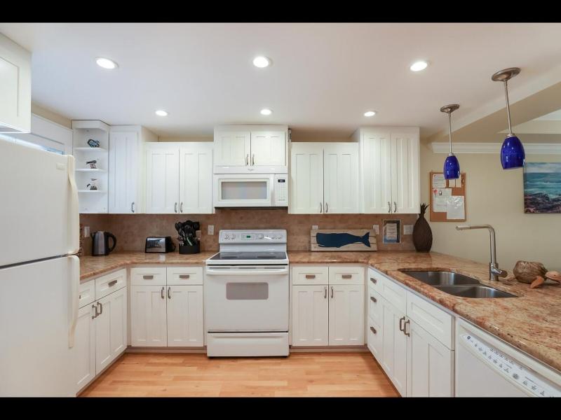 4200 GULF DRIVE UNIT 108 home - image 3