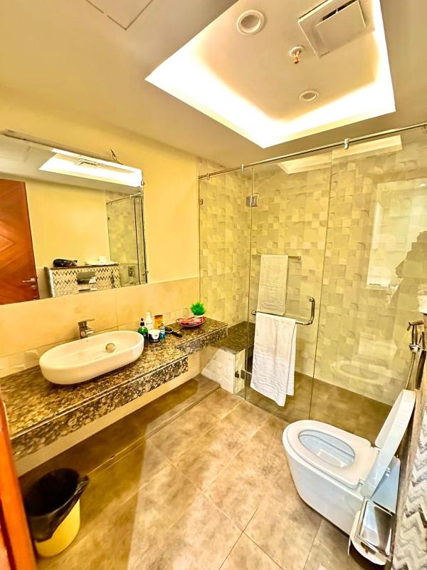 Gold Crest Mall One Bed luxury Apartment- Mirhaa Homes - image 16