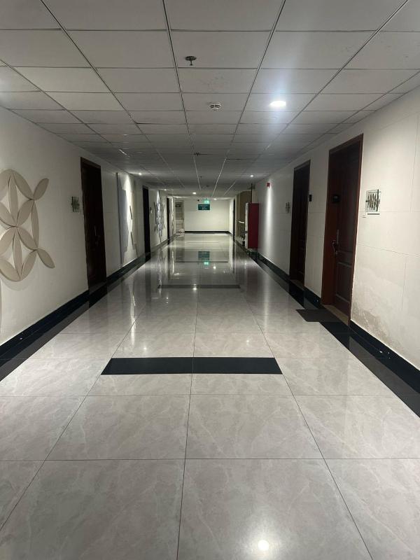 Gold Crest Mall One Bed luxury Apartment- Mirhaa Homes - image 9