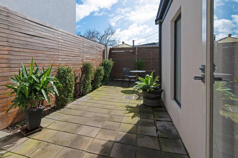 Lovely and Spacious 2-bedroom home in Norwood - image 14