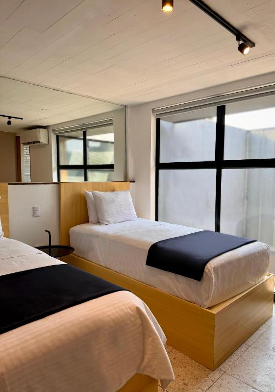Cardedeu Express Hotel - image 2