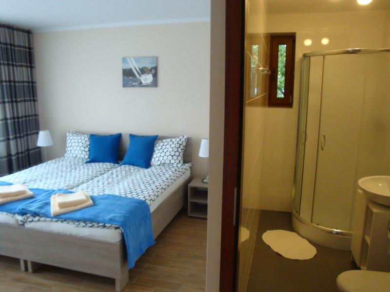 Double or Twin Room image 2