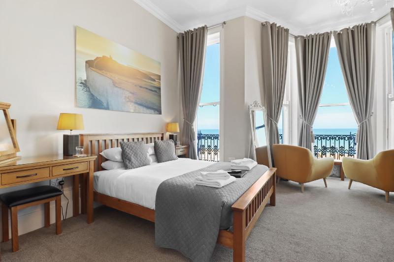 King Suite with Sea View - 1st Floor image 1