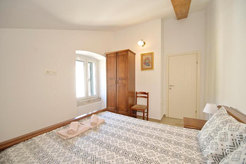 Old Town View - Romantic & Super Stylish - image 9