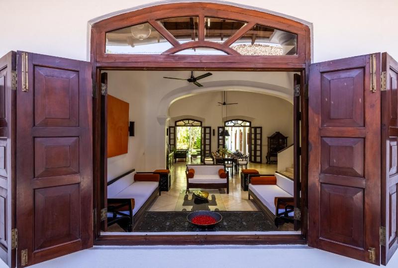 Seven Pillars No 39 Galle Fort - image 1