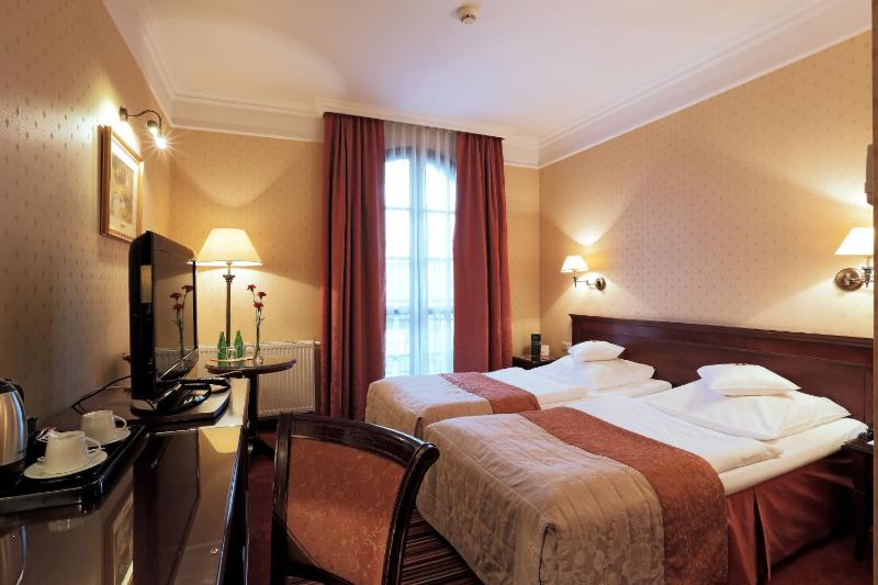 Standard Single Room image 2